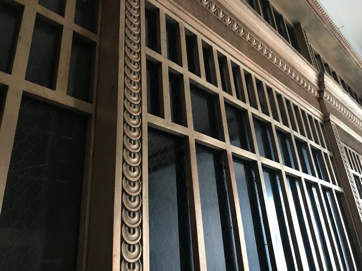 CleanFund's tweet photo. Wonderful behind the scenes event this morning at 740 S Broadway in the #DTLA @HistoricCore seeing and feeling the incredible historic redevelopment of The Garland in the center of exciting #realestate and economic activity. Case study here: https://t.co/Wmru3uVyyD https://t.co/NxGZNod3Xd