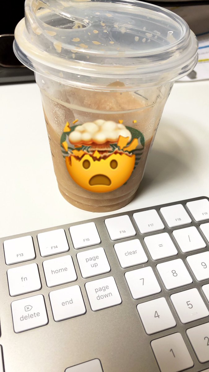 EricEdelist's tweet photo. @starbucks 
I love the fact that you no longer give out straws but replacing them with a plastic cap isn’t the solution #starbucks #plasticfree https://t.co/r69JwQtoXv