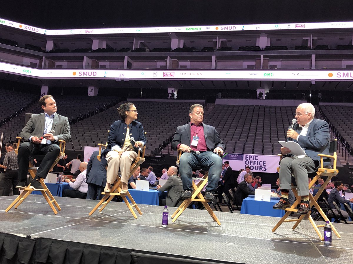 karthickr's tweet photo. Pushing the #InlandCalifornia #InlandInnovators narrative at the Impact19 conference in Sacramento. Thank you, @Lenny_Mendonca @CAGoBiz for being a tireless champion for all regions in the state #RegionsRiseTogether @CSIUCR @inlandrising @AshleyCVCF https://t.co/xvW4ZLYoZI