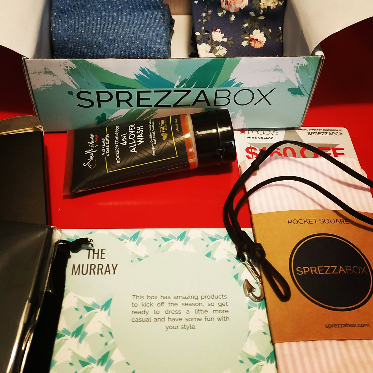 ismael_novo's tweet image. #TheMurray ya está aquí. Otro #top de #SprezzaBox

#elegance #fashionmen #suit #tie #clothes #pen #k #queen #jewelry #lifestyle