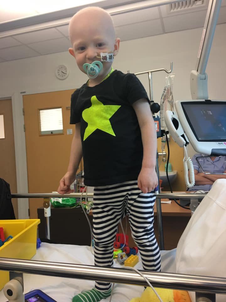 OllieUnitedFC's tweet photo. PLEASE RT!

To donate, text “OLLIESWEENEY” followed by an amount up to £20 to 70085.

To follow Ollie’s Journey:

🦋: https://t.co/mDnNTFyUn9

📷: https://t.co/fGtaDZRYzD…

👥: https://t.co/rBvam1jLoj…

Thank you &amp; high five! ✋ https://t.co/K0S20vEcCr