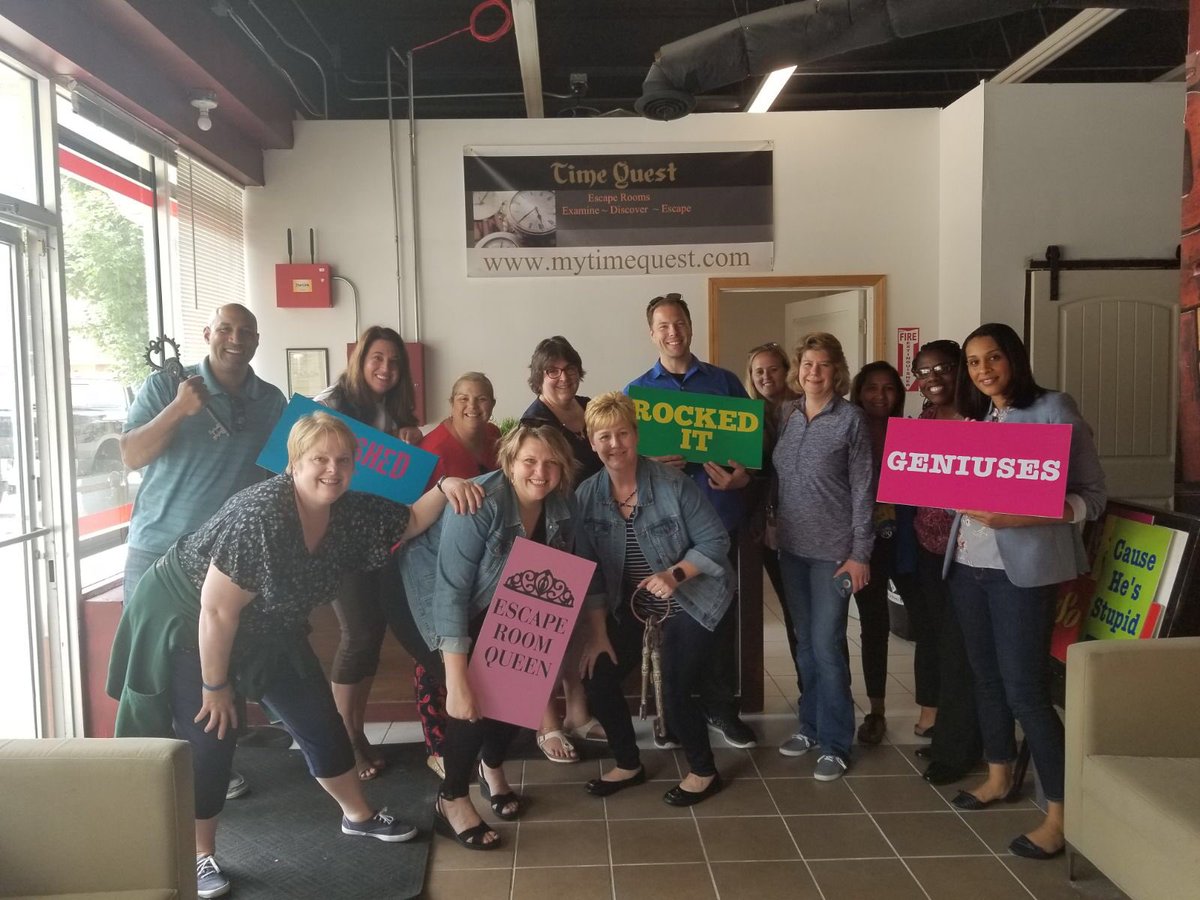 principalAH's tweet photo. What a great first admin retreat of the 19.20 school year! Iโm lucky to work with such smart people!!!! #weallescaped #timedoesntmatter #gohornets161 @franceslabella @hmarti10 @D161Supe @CManning0306 https://t.co/chxVo9ulYq