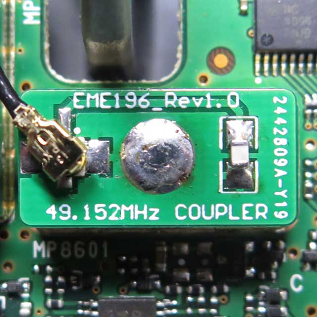 minikits's tweet photo. Here is a sneak peak of the New Mini-Kits GPS9700 Prototype that was designed to lock the new Icom IC-9700 to an external 10MHz GPS reference. Some of you would have already seen this on our Facebook page.  The product should be available in July 19 https://t.co/lweKU4MdNN