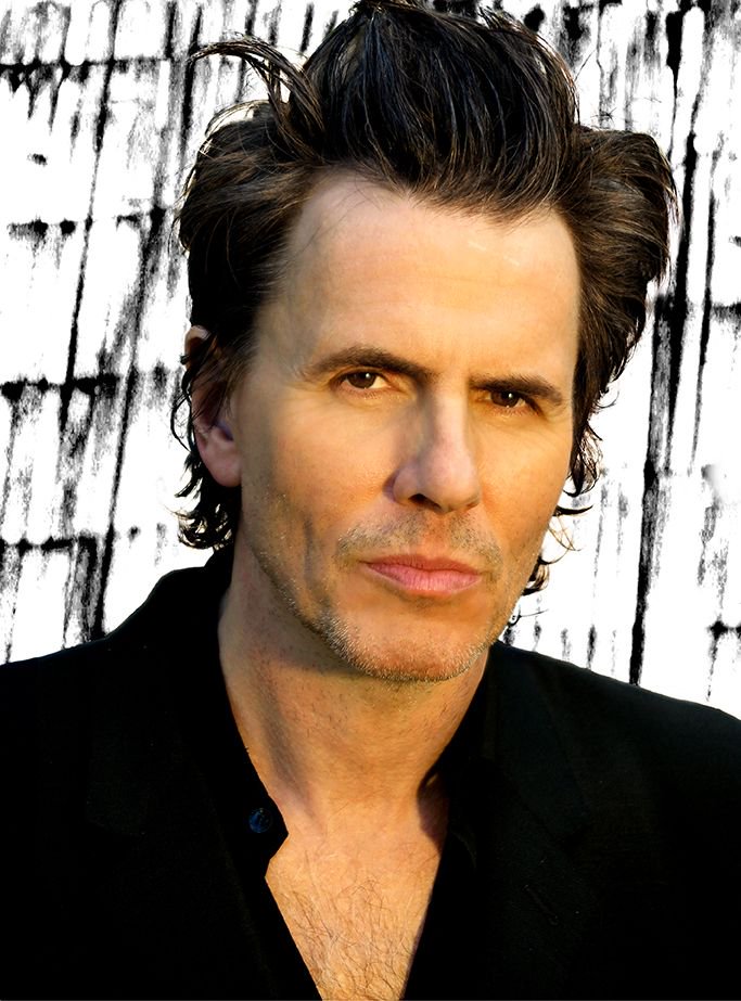 It's midnight in the UK, and that's where the birthday boy is!

Happy birthday, JT!!