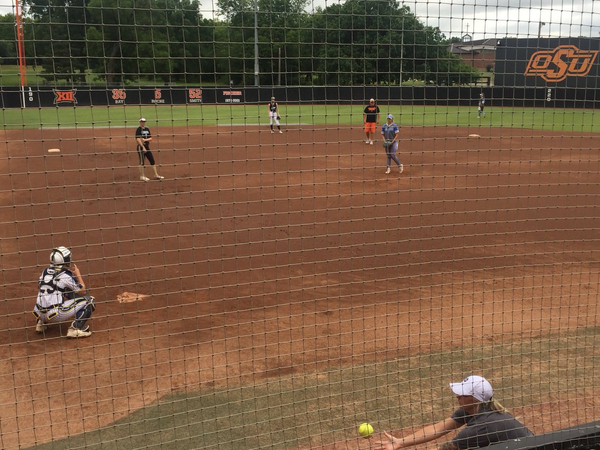 I had a great time at the OSU camp . Thanks to all the coaches for taking time to work with me ... GO POKES !!! <a href="/J_Cottrill_/">Jeff Cottrill</a> <a href="/Linduff39/">Jack L. Linduff</a> <a href="/Jlyon34/">Jerin Lyon</a>