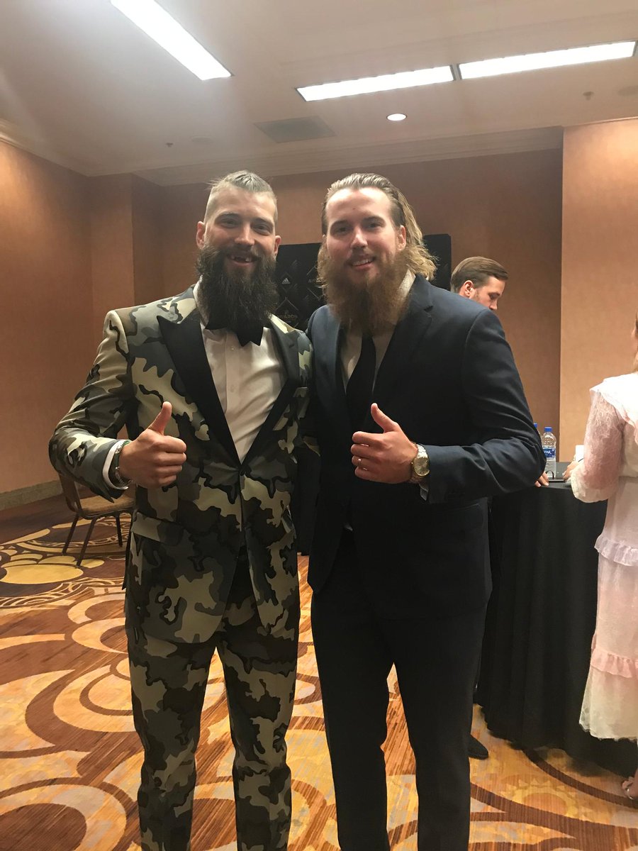 NHL's tweet image. Seeing double 🧐. @Burnzie88 and #NHLGWC Finalist Hansulinho!