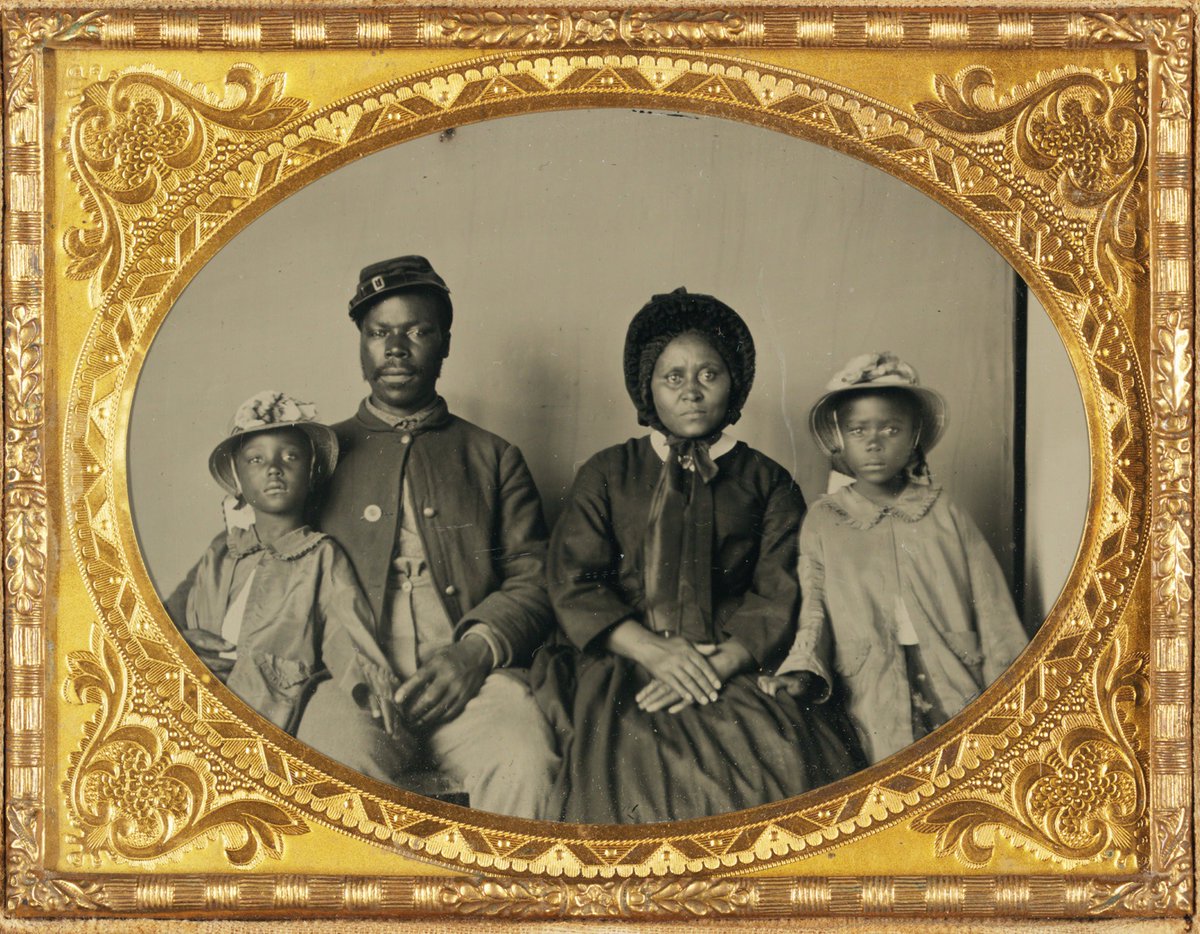 WeAreEquity's tweet photo. Ever since Juneteenth, the question of how to compensate the country’s formerly enslaved people has hung over the U.S. Lawmakers in Washington addressed reparations for slavery for the first time in more than 10 years on Wed...(https://t.co/SzX1peJNYN) #DeconstructingEquity https://t.co/cavaijI3LN