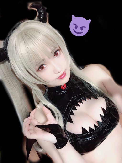 Twitterのコスプレ画像32