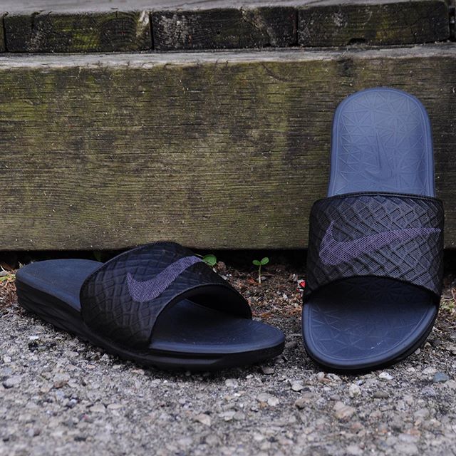 nike benassi 2019
