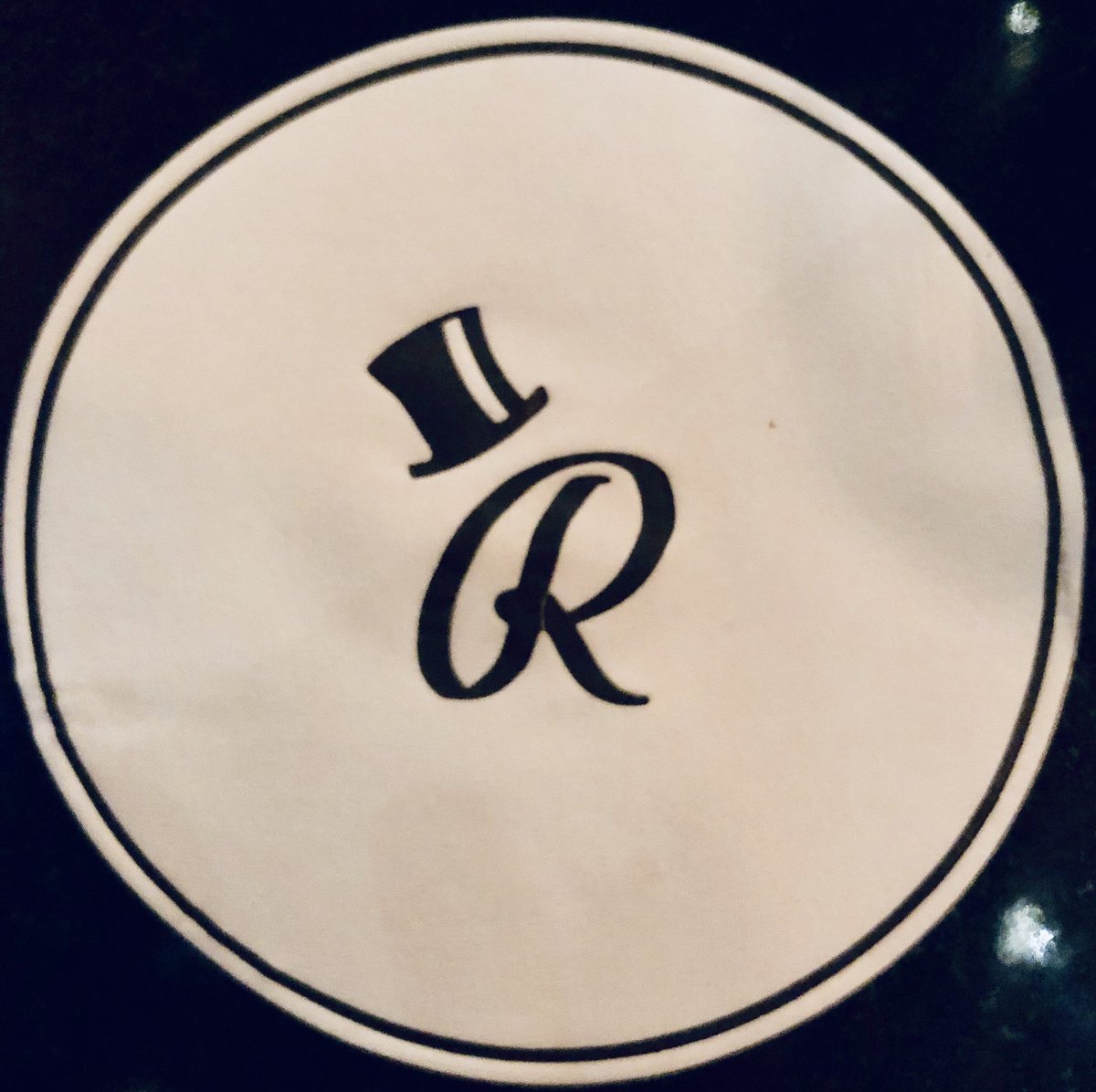 matsukaze2gou's tweet photo. 『私の旦那』とおデート。
なぜだか宝塚なコースター!😁✨
Roxy Hotel Bar in SoHo NYC
#RoxyHotel https://t.co/cVWELAuvfM