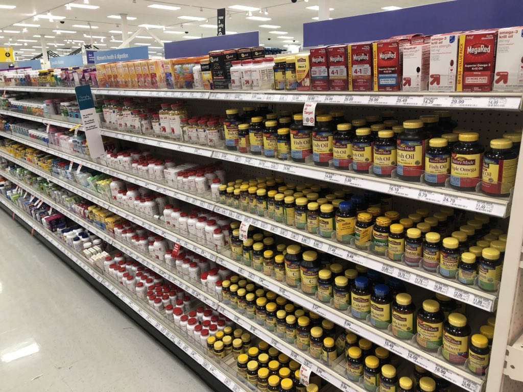 Tim2Olson's tweet image. Full Pharmacy shelves at T1237!!! #inthestoreonthefloor #instock #gosales @thiele_brett @4everettMark