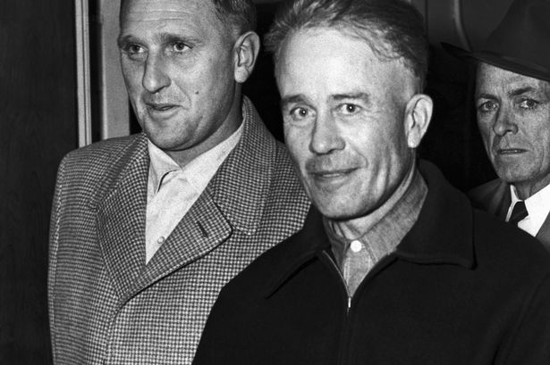 StrangeButTrue_'s tweet image. On August 27, 1906, in La Crosse, Wisconsin; serial killer Ed Gein was born.