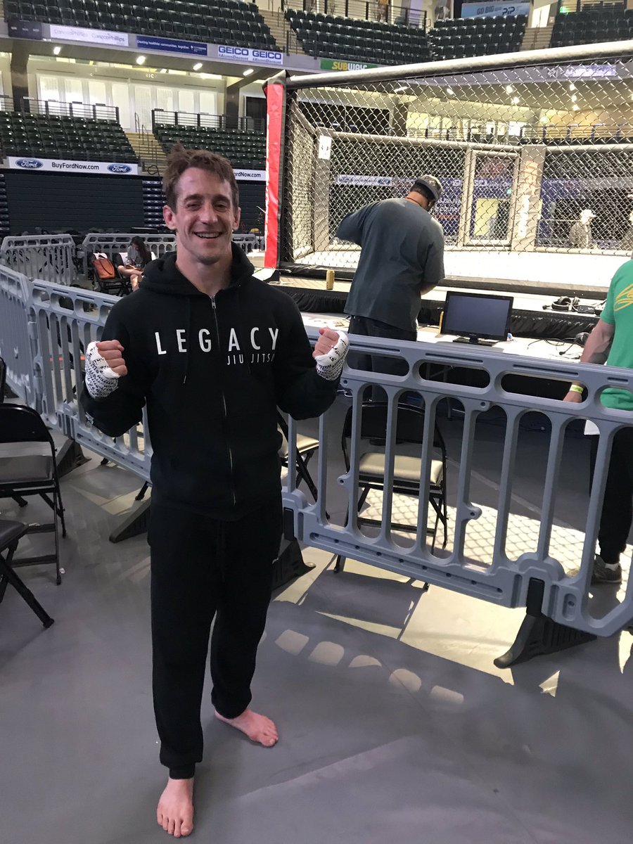 Megan Webb tweet media