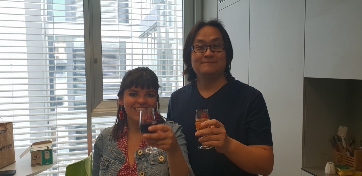 Congratulations to Ena Suarez - working on small scale spatial variability in phytoplankton populations - and Xuijan Xu - working on cyhtrid parasites of the cyanobacterium Dolichospermum - for passing their pre-doctoral exams. Well done both!