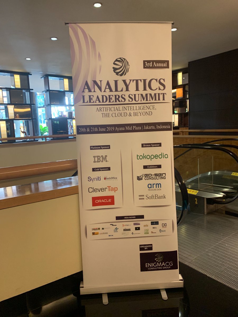 CleverTap's tweet photo. The energy at the #AnalyticsLeadersSummit in #Jakarta is amazing! If you are around meet the @CleverTap team and grab some of the amazing #swag we have for you! https://t.co/HdzFCYcZMj