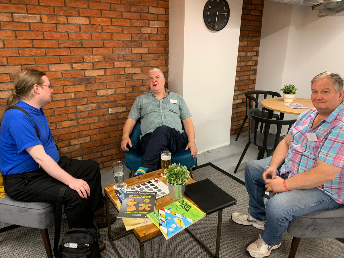 Mandy Swift tweet media