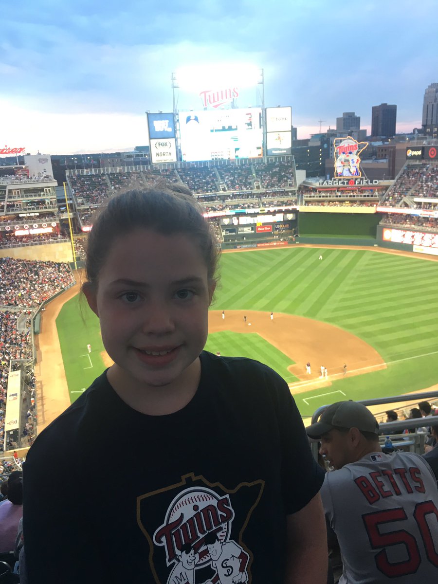 nlhh2011's tweet photo. #twinspics https://t.co/4JwttU75rm