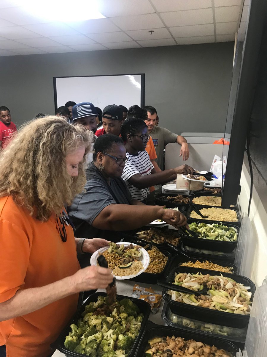 Taforey@THD tweet media