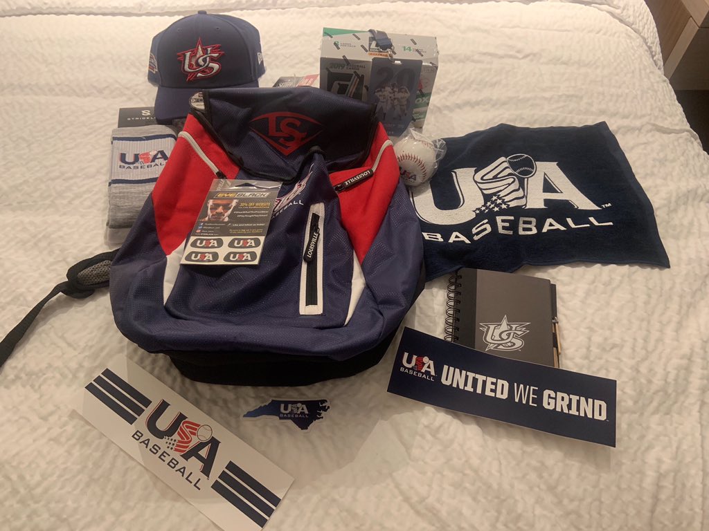 CrusadersKC's tweet photo. Thank you @USABaseball for the sweet gear! #usafutures @USABEvents https://t.co/mmAPkVBHIi
