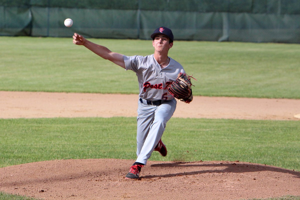 travisnyhus's tweet photo. The Chippewa Falls Post 77 senior legion baseball team scored nine runs over the first two inning in a 13-1 win over Altoona on Wednesday at Casper Park.
Story: https://t.co/Hm3nxh24Ri
Photos: https://t.co/CRsywCtc5Q https://t.co/h0GkIAXgIO