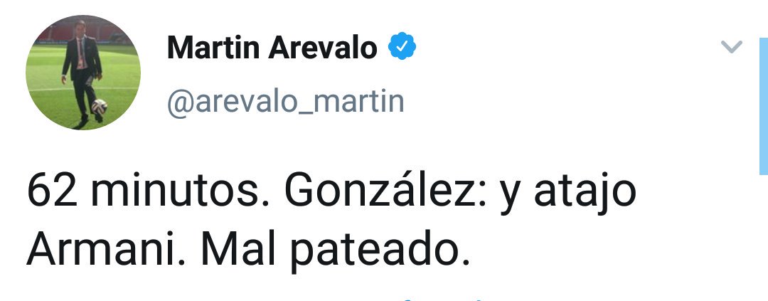 gusty_lopez's tweet photo. Mientras tanto mamadera Arevalo, un hincha de boca, operador de la AFA y mascota del ex arquero.
Entienden por qué le duele tanto que ataje Armani? https://t.co/RQN2XYmS0O