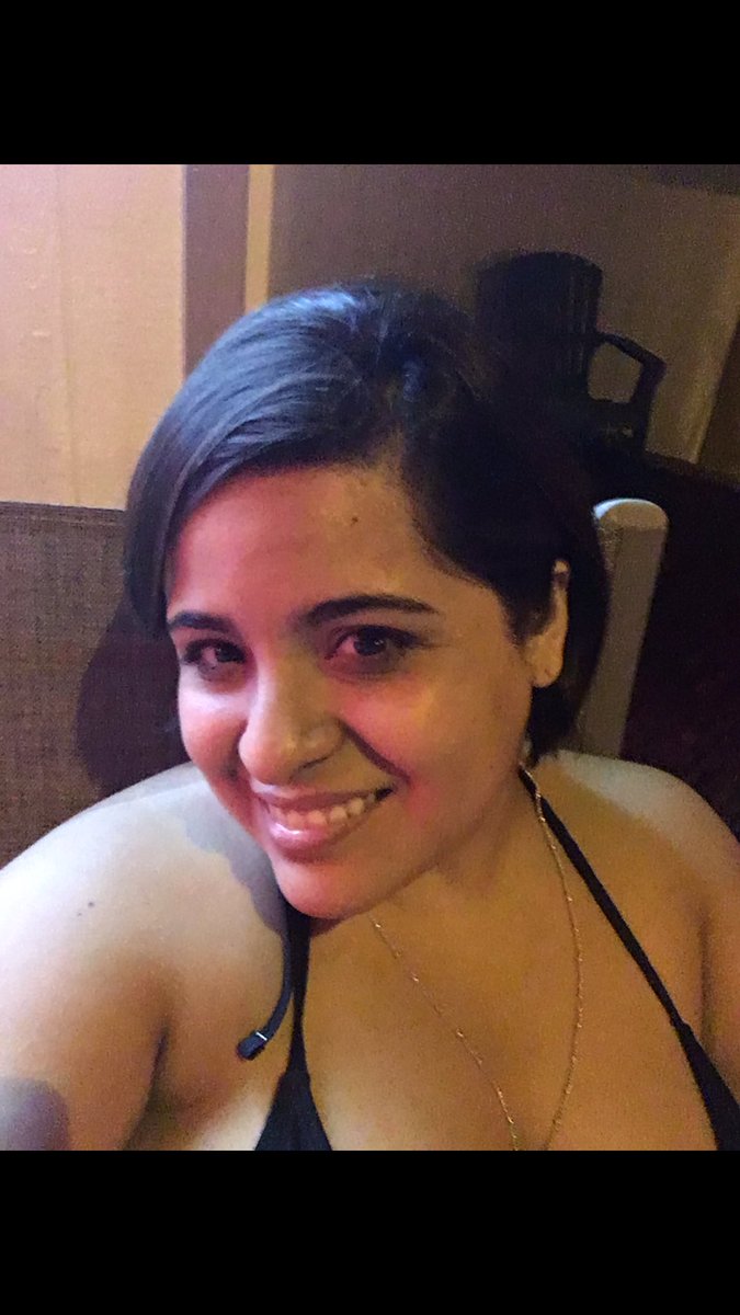 SyrenLaSirena's tweet image. Short Hair Don’t Care!
I just cut my hair real short and I love it! I was looking for a cross between sophisticated and rocker! Tell me what you think of it! @TheKitKatRanch @BunnyRanchMedia @HBOCathouse @MadamSuzette #ShortHairDontCare #rockerstyle #flapperstyle #cutechick