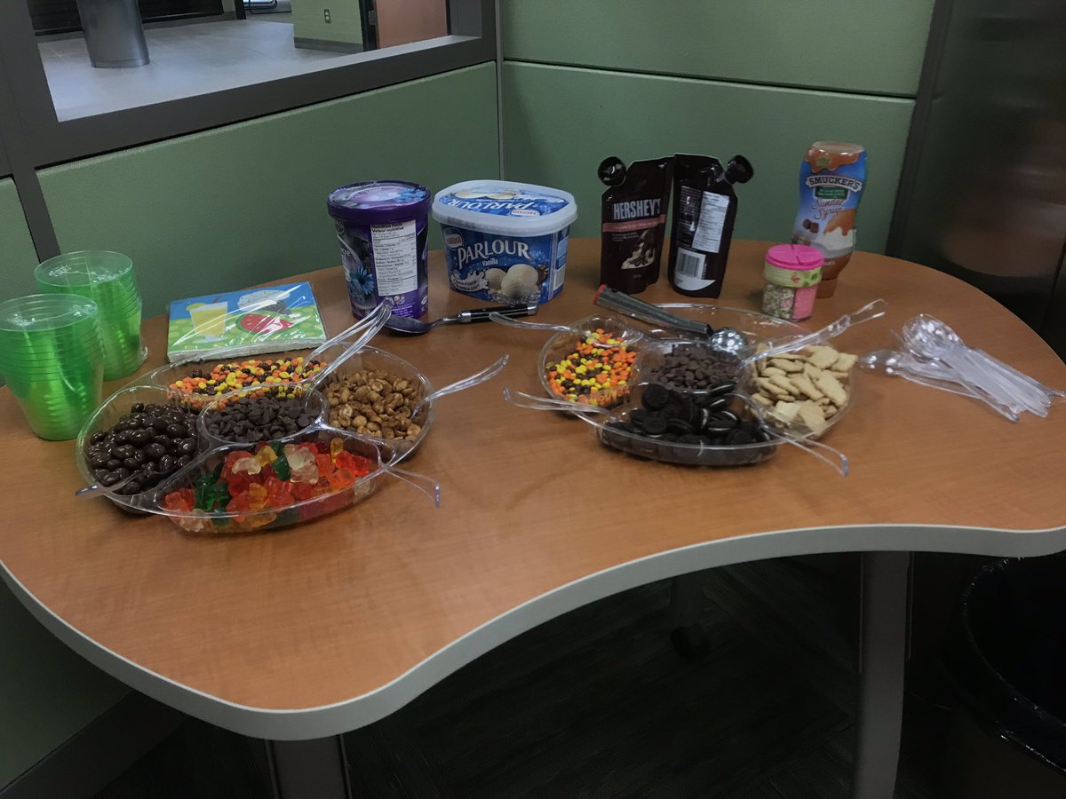 Sundae Funday at Branch 9352 in Quesnel to celebrate Employee Appreciation Week!!! Since our team is so sweet, sweet treats are where it’s at! #WeMakeTD <a href="/JohnP_BC/">John Preston</a>