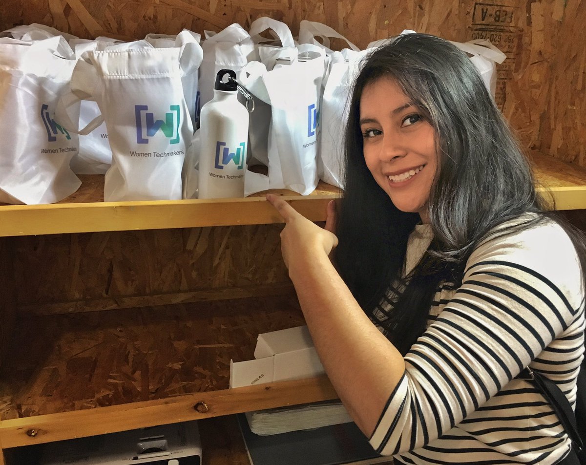 parquelaruina's tweet photo. ¡Gracias! @tzmli y @devflatam por su colaboración en el 1er #hackathon de Parque La Ruina. Grandes proyectos a través de la innovación y el trabajo en equipo vienen en camino. #womentechmakers
#wondercodersmx https://t.co/3lBx58iQio