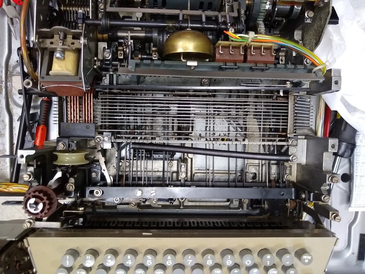 tastytronic's tweet photo. Teletype restoration in progress!! Video tomorrow on how the TTY sends and receives characters. This thing is a marvel. #pdpcamp #retrocomputing https://t.co/EQFCitHiyY