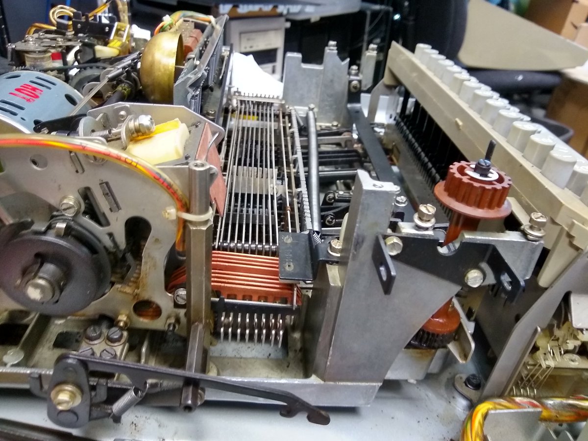 tastytronic's tweet photo. Teletype restoration in progress!! Video tomorrow on how the TTY sends and receives characters. This thing is a marvel. #pdpcamp #retrocomputing https://t.co/EQFCitHiyY