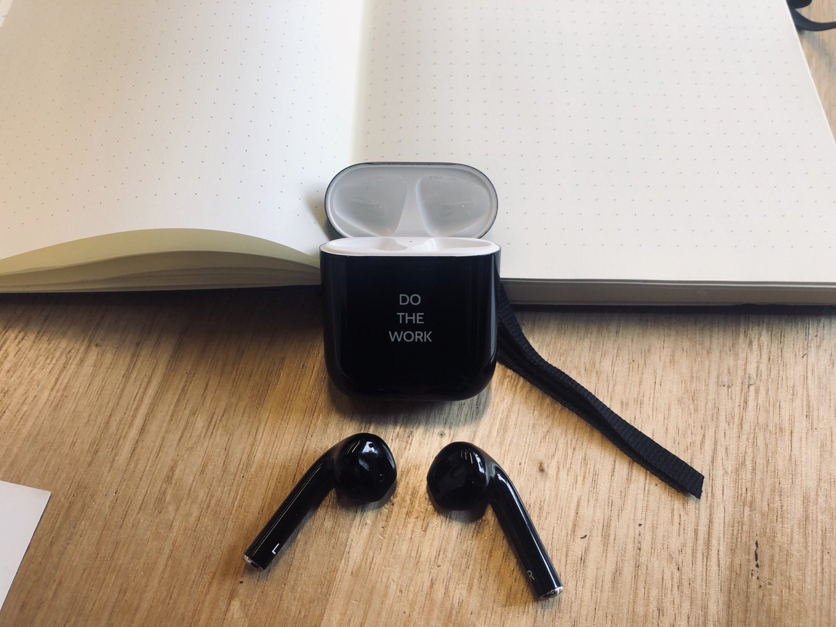 So excited for my new jet black #apple #AirPods that arrived in the mail from <a href="/ColorWare/">ColorWare</a> - kept the <a href="/garyvee/">Gary Vaynerchuk</a> inspiration to remind of me #work 👍🤪❤️