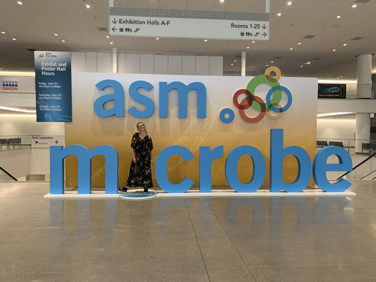 micronaut3's tweet photo. WE MADE IT FOLKS!!! Despite delays @markowenmartin haha first day of MAPD was awesome, got to meet incredible scientists and new friends, can’t wait for tomorrow!!! @ASMicrobiology https://t.co/3P41Cd3p5g