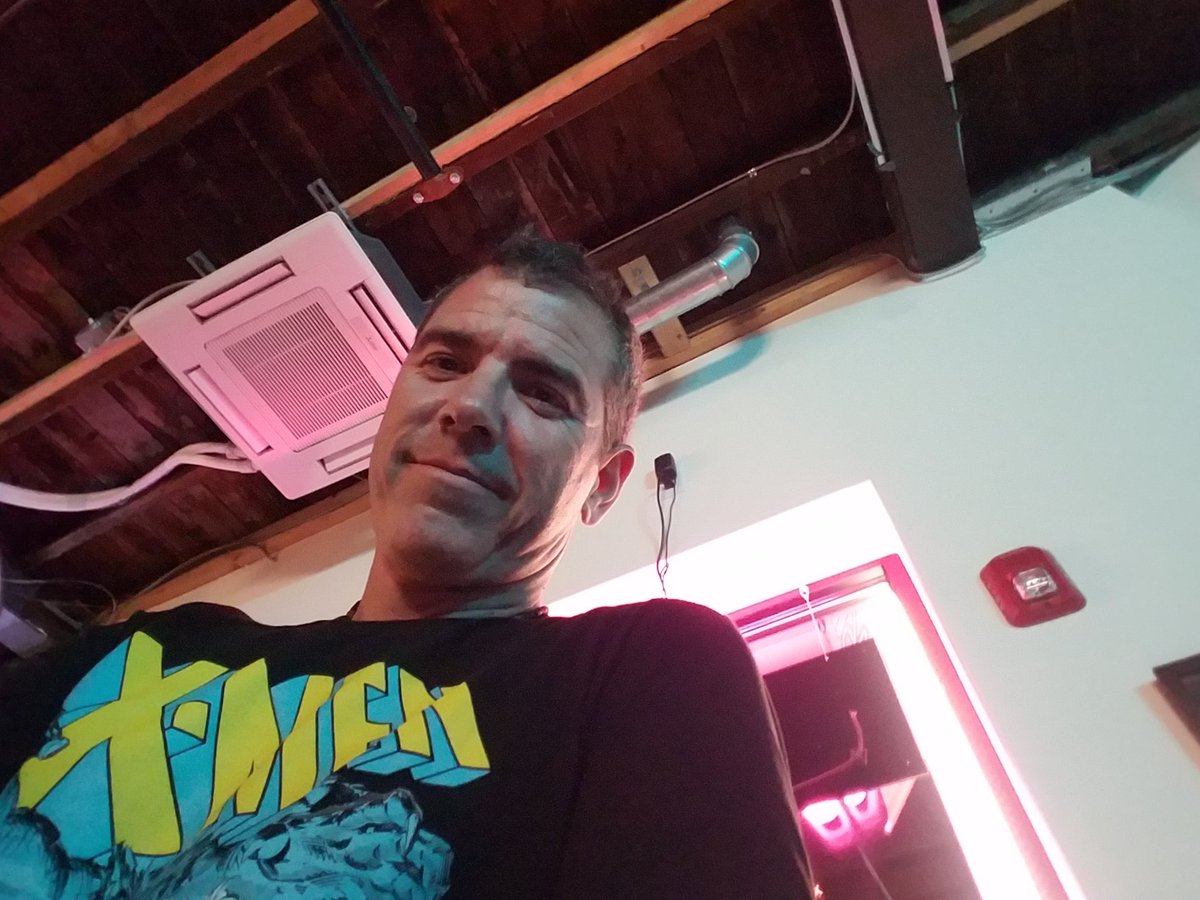 LizzyPrickles's tweet photo. @grahamelwood Great show, great to meet you and wow jill stein!
#TheProgressiveComedyTour
#TheComedyStudio
Here's the picture you took on my phone. Pretty sneaky. Hope you come back soon. https://t.co/C7tk854aOz