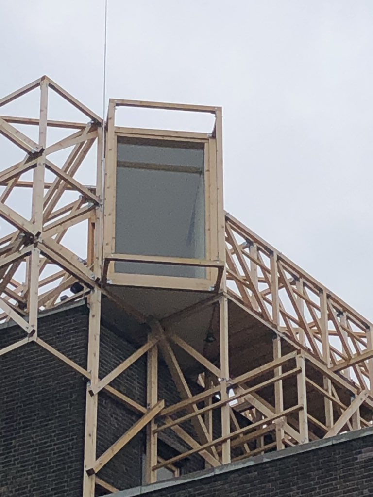 #DeWaarnemer verschil van dag en nacht. bijzondere ervaring, 60 minuten bezig met uitzicht, omgeving. Heel ontspannen! Aanrader.