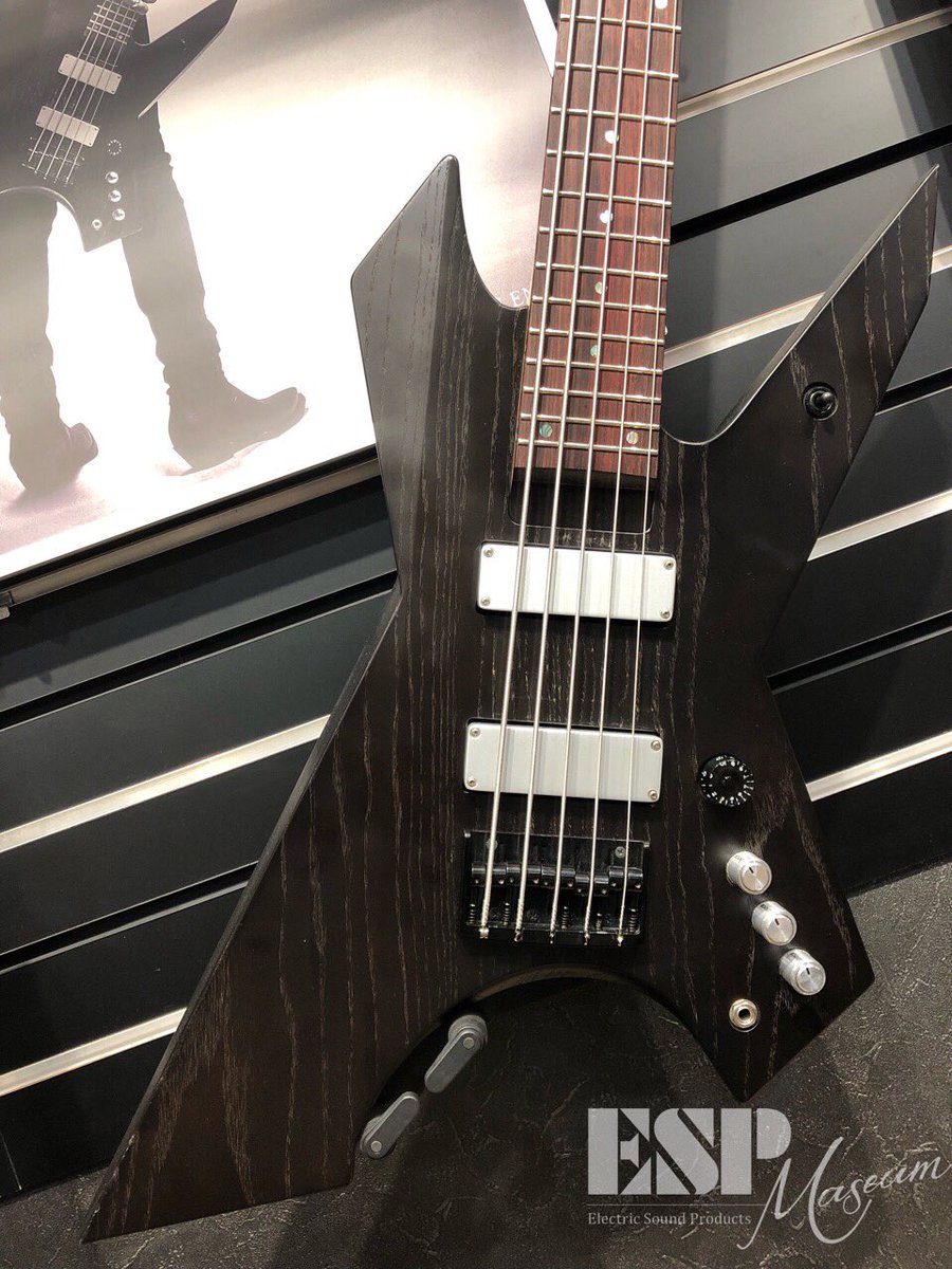 Esp Museum در توییتر Dir En Grey 薫 Die Toshiya ニューモデルの本人使用実機をesp Museumで特別展示中 Toshiya本人使用実機 Killer Kb Impulss Animosity See Through Black Semigloss 展示期間6 8 土 30 日 館内撮影禁止 Https T Co 0lnvmdicn6 Https T