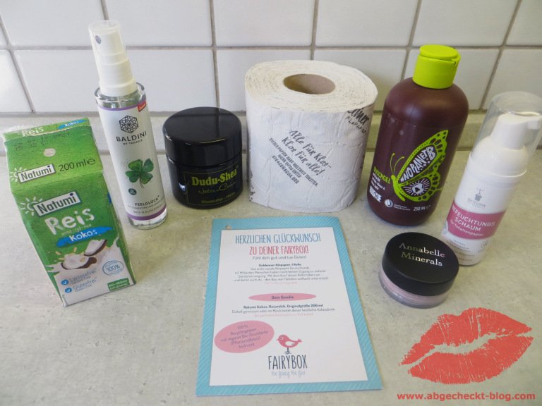 abgechecktblog's tweet photo. Es ist wieder soweit: unsere Fairybox im Juni ist da! Neugierig? Dann schaut vorbei! 👌👇
➡️https://t.co/JsiEynorya
#abgechecktblog #germanblogger
#werbung #fairybox https://t.co/WzrWnT3sUM