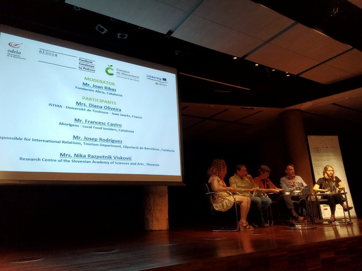 ¿Cómo desarrollar destinaciones turísticas basadas en el patrimonio alimentario? Mesa redonda organizada por <a href="/MedfestProject/">project_medfest</a>, #CongresoOdela.
----
How to develop turistic destinations based on food heritage? Round table organized by <a href="/MedfestProject/">project_medfest</a>. #CongresoOdela