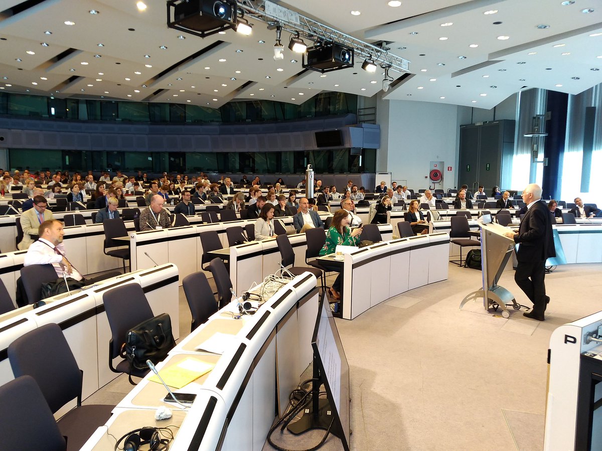 EERA_SET's tweet photo. Yes, fundamental #researchers think about markets. Prof Huub de Groot @sunriseaction says "the markets are there" & Pietro Gallone, COO of #NidecASI agrees. Hans van Steen: we need to think more about the needs of all the different #energystorage #technologies #EUSEW2019 https://t.co/2wZ14PHhXy