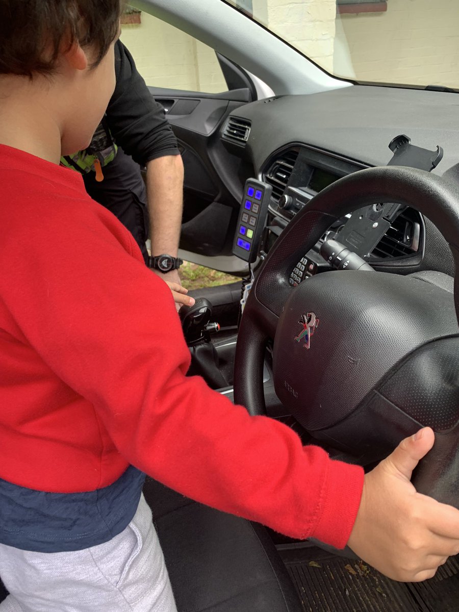 shazilou82's tweet photo. @SWPCardiff  Flowering Shrubs Heath Nursery enjoy a visit today from Pc Westlake and his police car. Thank you  for letting have a go in your car. https://t.co/RXWtZxHlIF