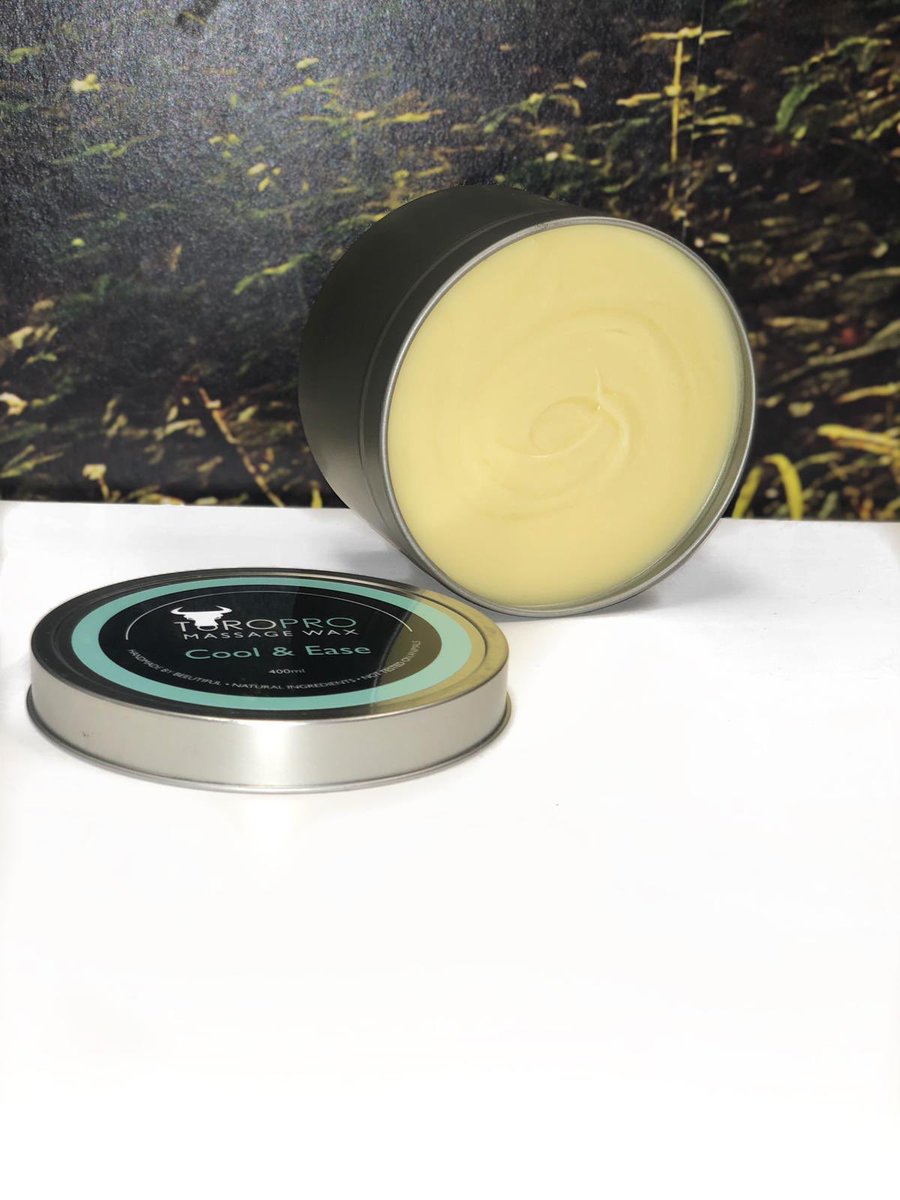 THIS  IS A SHOUTOUT TO THE BEES 🐝 our handmade wax has been individually blended using beeswax and other natural ingredients and it couldn’t have been done without the bees! To show our appreciation share this post and we will pick at random some winners for a free tub of wax!