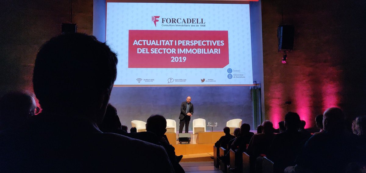 taafsl's tweet photo. Hoy presentes en la conferencia sobre actualidad y perspectivas del sector inmobiliario 2019 con la participación de @GonBernardos y presentado por @Forcadell1958 y la UB #ForcadellUB https://t.co/M63mtC2nMZ