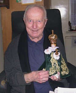 CzechCentreLnd's tweet photo. Today we are in memoriam of Father Lang (1919-2007), who devoted 50 years of service to his Czechoslovak compatriots and significantly contributed to the activity of #Czechoslovak emigration in London. 
https://t.co/hgolGF8Ilq https://t.co/FJmSANtUR6