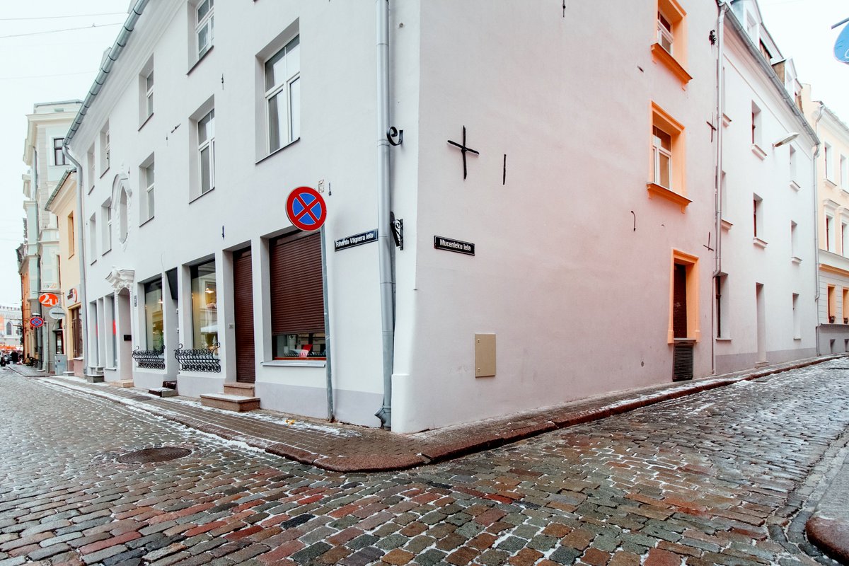 KnowhowRealty's tweet image. Pilsēta: Rīga
Vieta: Vecrīga
Iela: Vāgnera 12
Platība: 48kv.m
Stāvs: 1/4
Cena: 500EUR/mēnesī + PVN + komunālie maksājumi.
Aģents: Oskars Zariņš
Tālrunis: +371 29957111