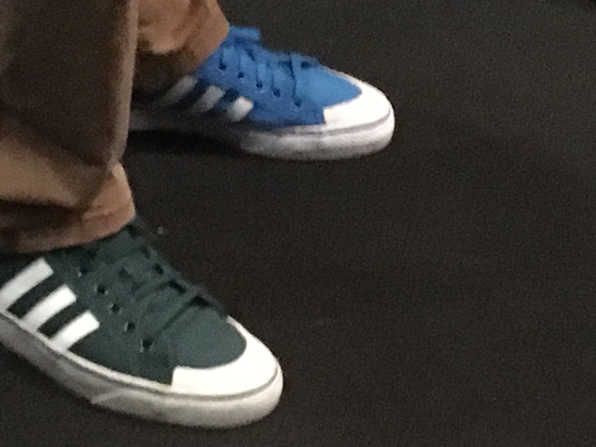EmmRankinWilson's tweet photo. It’s hard to put the wrong foot forward at a #scicomm event when you’re sporting the colours of both your #ARC centres hey @quantschmant ? #physicsinthepub @FLEETCentre @excitonscience https://t.co/mRWWyZeFRA