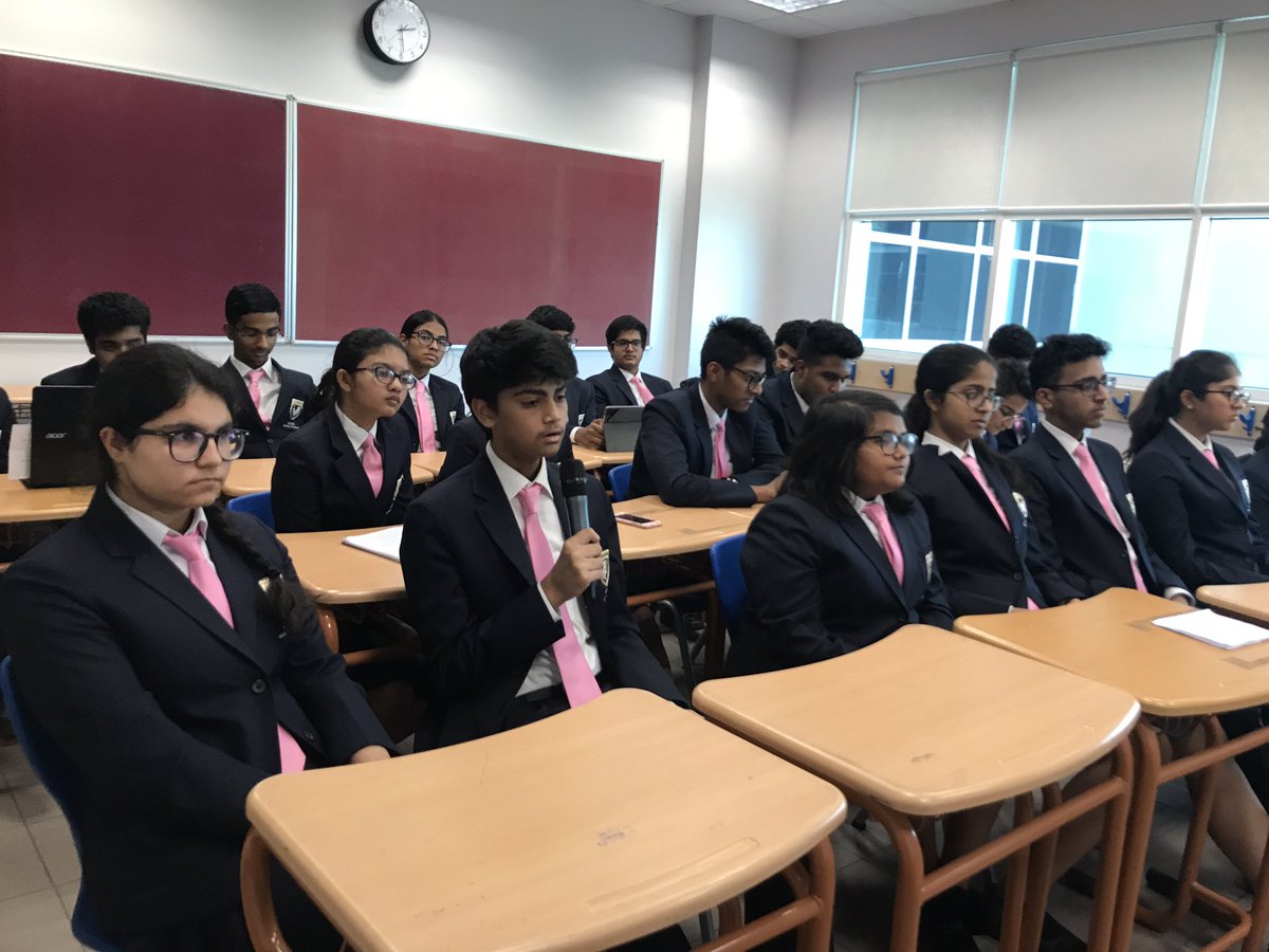 SheldonjohnDias's tweet photo. Moderns Global Citizens participating in a Video conference on Global Citizenship

#yearoftolerance
#myib
#ModernsGlobalCitizens 

@GMA_IBDP @sunineog @KNargish @divya762 @DxbModern https://t.co/ThPEmMjEbt