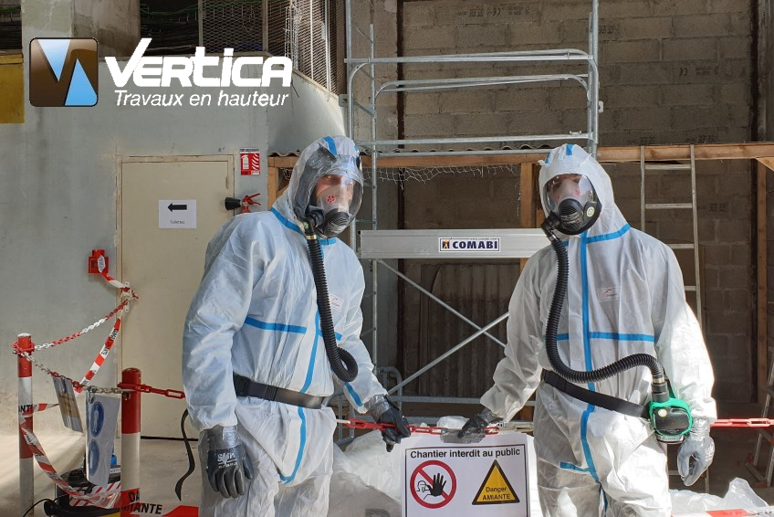 verticabzh's tweet photo. Les cordistes de VERTICA en Formation amiante et habilitation SS4
Les cordistes de la société VERTICA sont régulièrement exposés au risque amiante sur les chantiers de travaux en hauteur que nous réalisons en Bretagne. 
En savoir + 
https://t.co/YXPJoLEsrw
#amiante #SS4 #cordiste https://t.co/VCYeXNqhxr