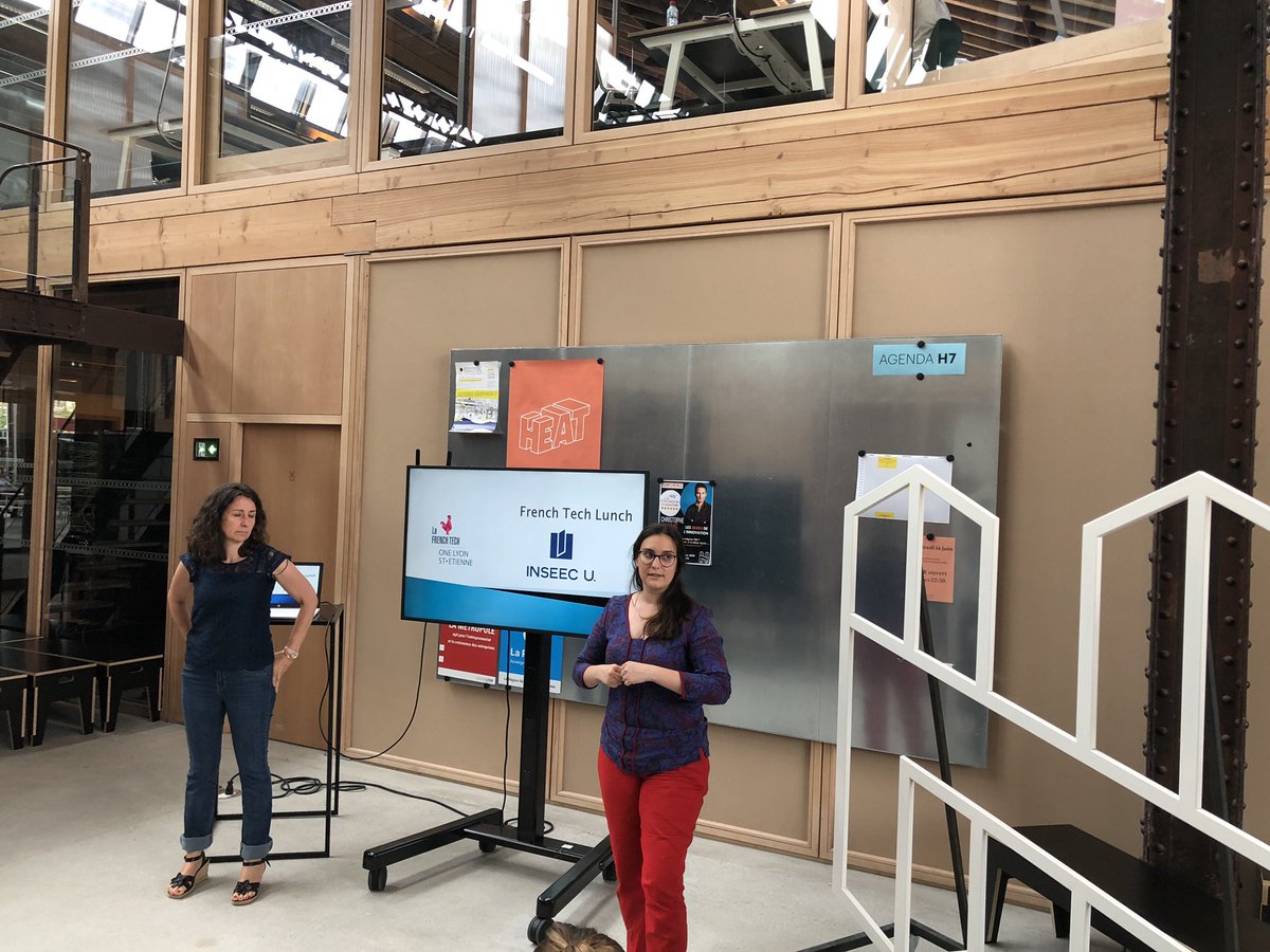 SimonBarth's tweet image. La journée se continue avec un atelier orienté pour les #startup sur « Développer votre business grâce au marketing digital »