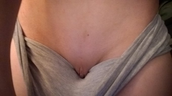 #sellingnudes https://t.co/MPJhA4wrPM<a href="/tag/sellingnudes"class="tags">#sellingnudes</a>