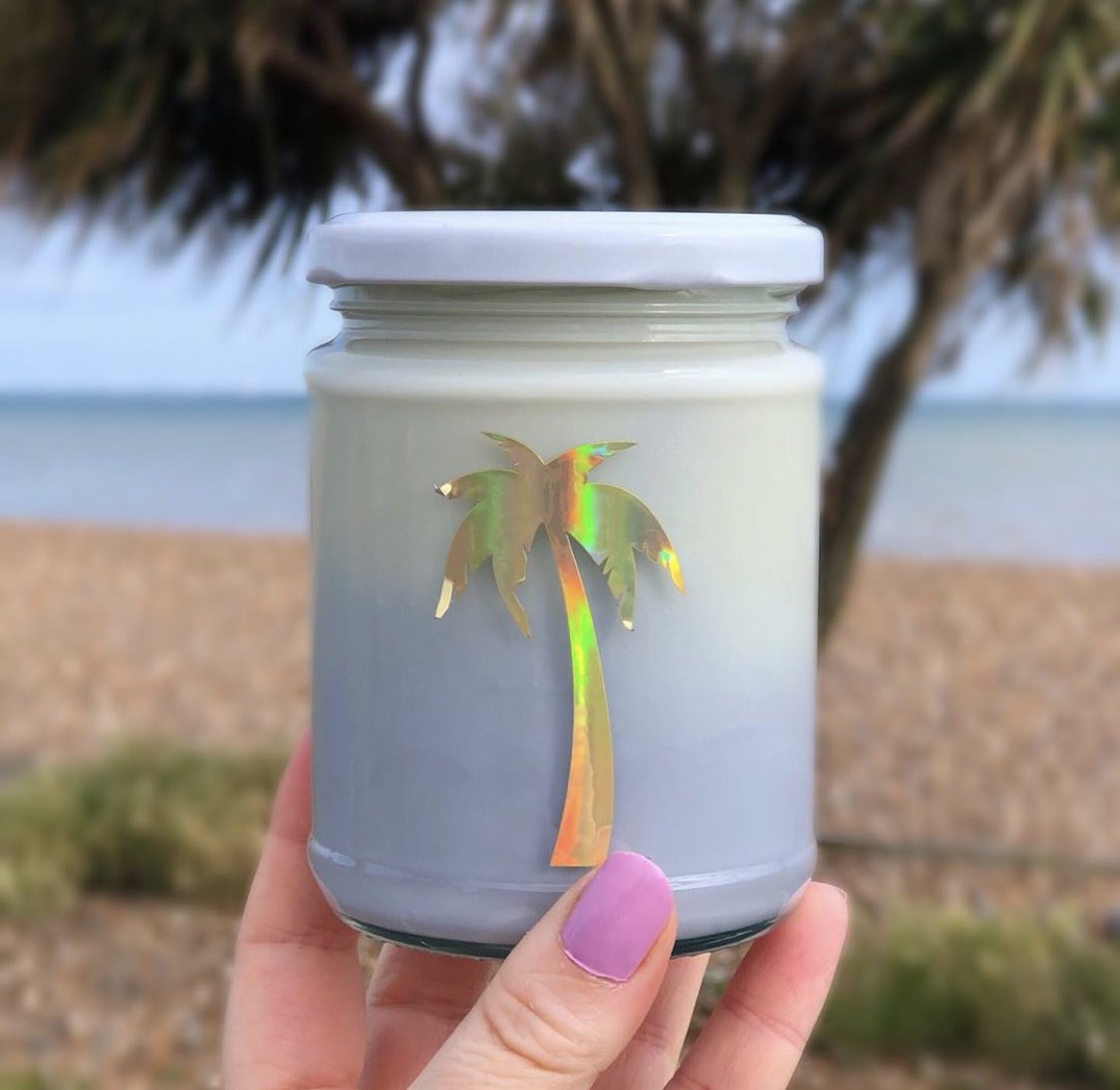Vacay dreaming with our Cherry Cola Ombré Palm Tree Candle💜🌴☀️ #FlamingoCandles    📷 <a href="/thecupofkind/">Steph</a>