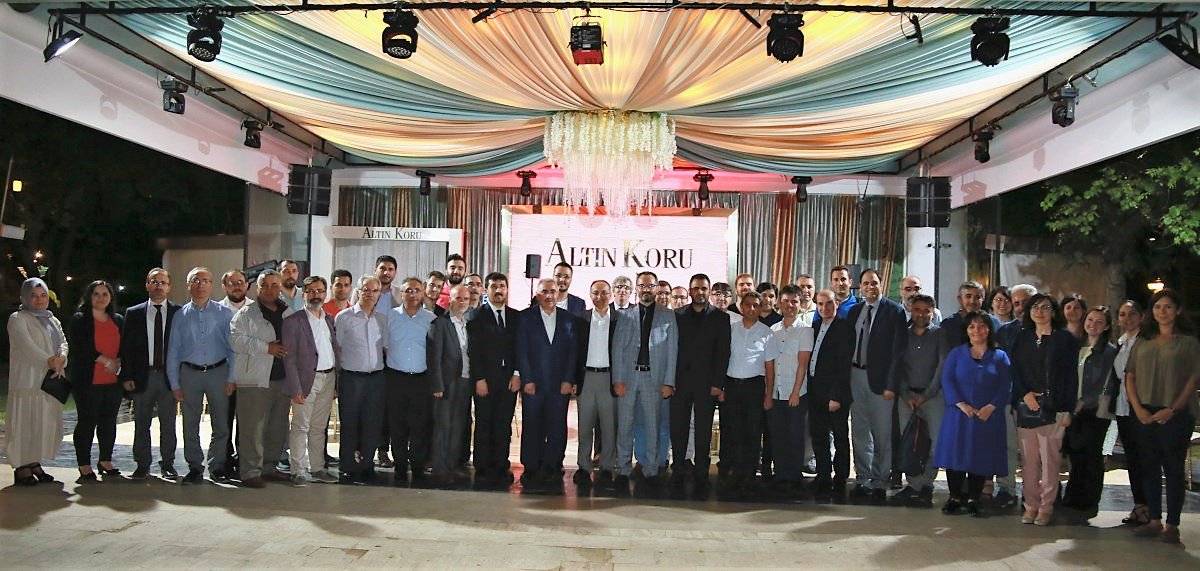 A Program was Organized for Former Rector of AYBU Prof. Dr. Metin Doğan
aybu.edu.tr/en/content_det…
#ÜniversitemAYBÜ
<a href="/profdriaydinli/">Prof.Dr.İbrahim AYDINLI</a> <a href="/drMetinDogan/">Prof.Dr.Metin Doğan</a> <a href="/aricankazim/">Musa Kazım ARICAN</a> <a href="/ybunikonsey/">AYBÜ Öğrenci Konseyi</a>